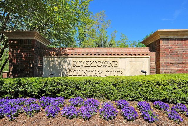 1721 Rivertowne Country Club Drive, Mount Pleasant, SC 29466