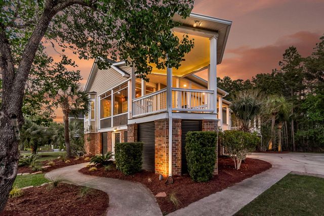 1721 Rivertowne Country Club Drive, Mount Pleasant, SC 29466