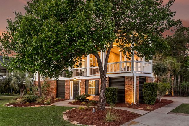 1721 Rivertowne Country Club Drive, Mount Pleasant, SC 29466