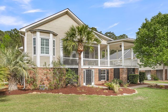 1721 Rivertowne Country Club Drive, Mount Pleasant, SC 29466
