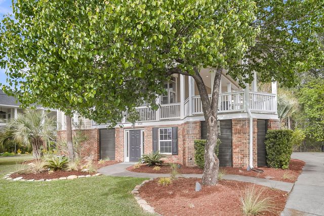 1721 Rivertowne Country Club Drive, Mount Pleasant, SC 29466