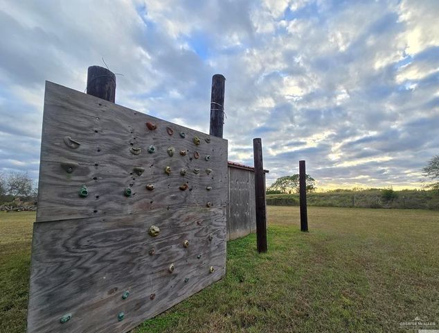 15194 Tro-mon Court, Harlingen, TX 78552