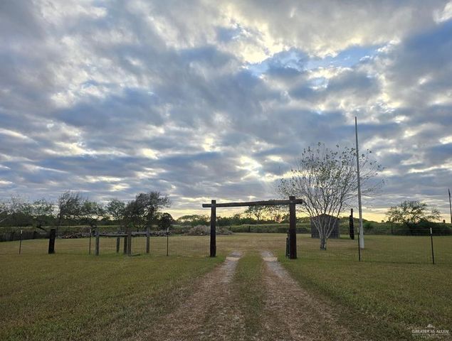 15194 Tro-mon Court, Harlingen, TX 78552