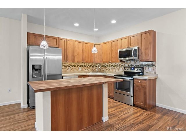 8650 Gold Peak Dr D, Littleton, CO 80130