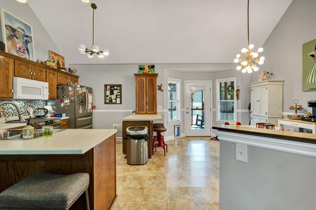 10206 Nissi Way, Soddy Daisy, TN 37379