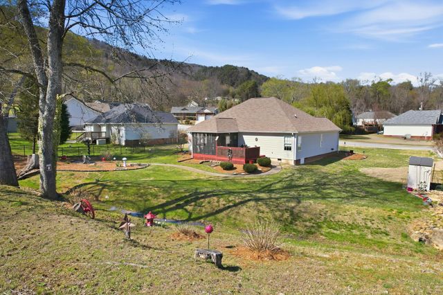 10206 Nissi Way, Soddy Daisy, TN 37379