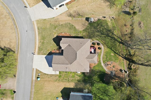 10206 Nissi Way, Soddy Daisy, TN 37379
