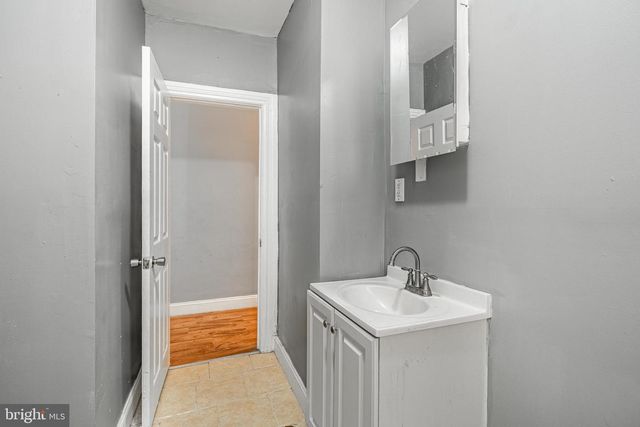 5323 ANGORA TER, Philadelphia, PA 19143