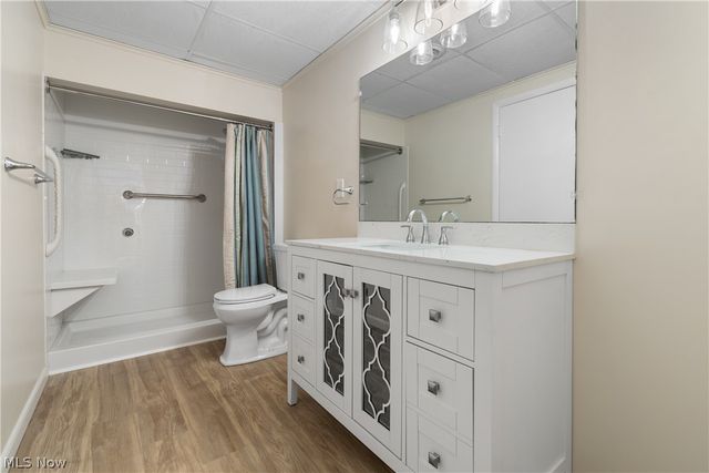 1222 Pleasantview Avenue SE, North Canton, OH 44720