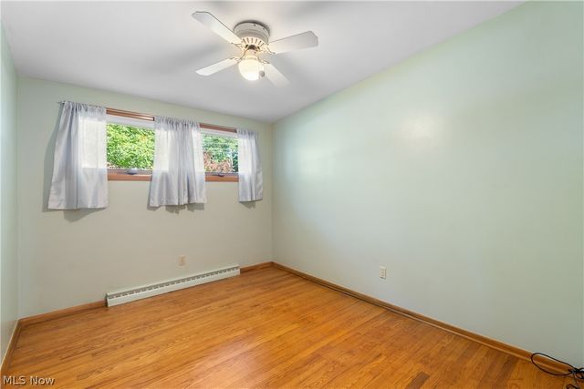 1222 Pleasantview Avenue SE, North Canton, OH 44720