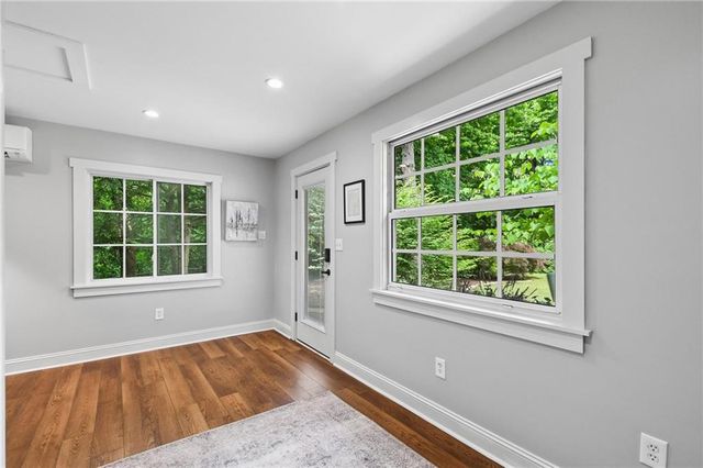 2067 Fairhaven Circle NE, Atlanta, GA 30305