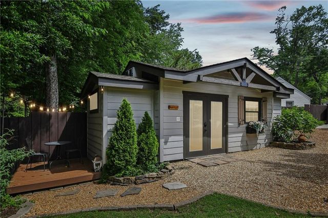 2067 Fairhaven Circle NE, Atlanta, GA 30305