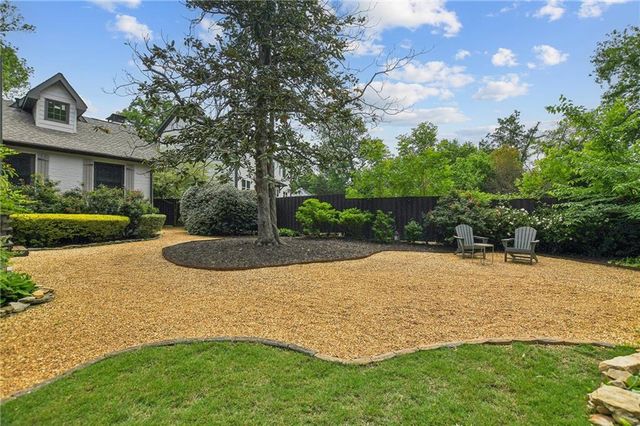 2067 Fairhaven Circle NE, Atlanta, GA 30305