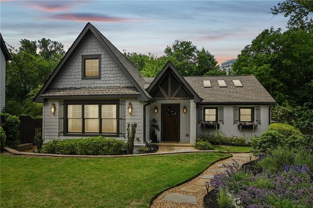 2067 Fairhaven Circle NE, Atlanta, GA 30305