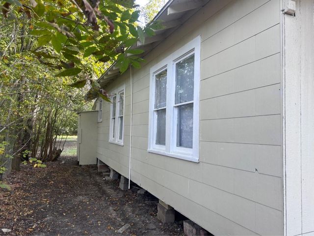 1710 W 15th Street, Port Arthur, TX 77640