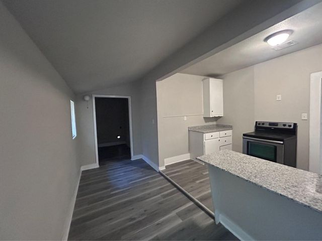 1710 W 15th Street, Port Arthur, TX 77640