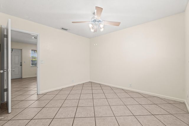 504 9th Avenue N 508, Lake Worth Beach, FL 33460