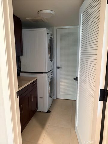920 Granite Drive 117, Pasadena, CA 91101