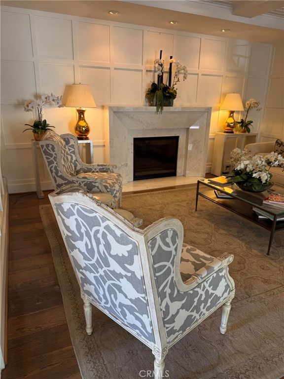 Image 9 of property listing at 920 Granite Drive 117, Pasadena, CA 91101