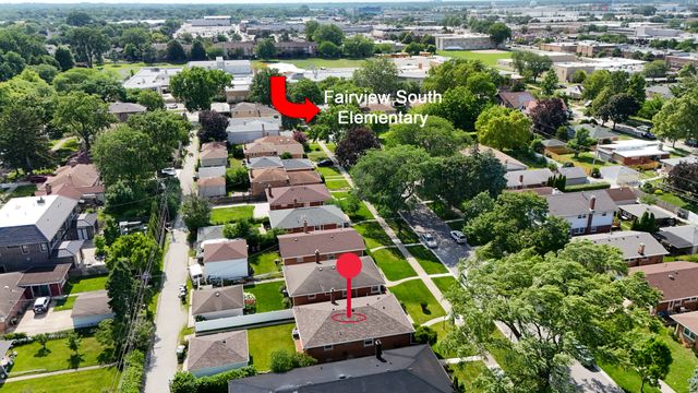 5107 Fairview Lane, Skokie, IL 60077