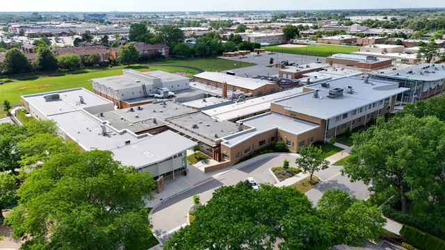 5107 Fairview Lane, Skokie, IL 60077