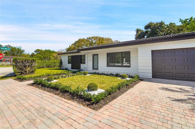 10 NW 100th St, Miami Shores, FL 33150