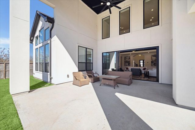 2511 Fountain Breeze Drive, Missouri City, TX 77459