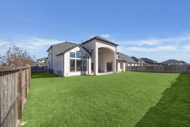 2511 Fountain Breeze Drive, Missouri City, TX 77459