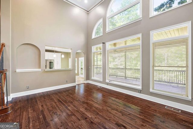 13 Royal Lake Drive SE, Cartersville, GA 30120