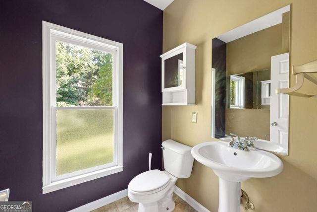 13 Royal Lake Drive SE, Cartersville, GA 30120