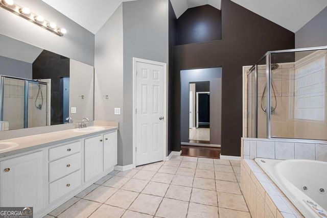 13 Royal Lake Drive SE, Cartersville, GA 30120