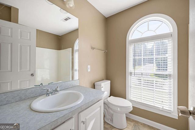 13 Royal Lake Drive SE, Cartersville, GA 30120