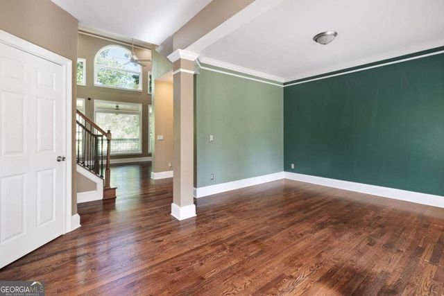 13 Royal Lake Drive SE, Cartersville, GA 30120