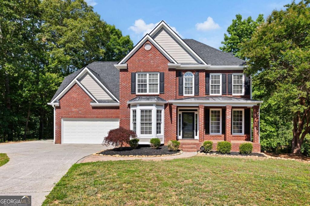 13 Royal Lake Drive SE, Cartersville, GA 30120