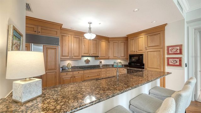 1300 BENJAMIN FRANKLIN DRIVE 301, Sarasota, FL 34236