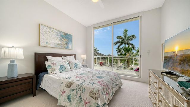 1300 BENJAMIN FRANKLIN DRIVE 301, Sarasota, FL 34236