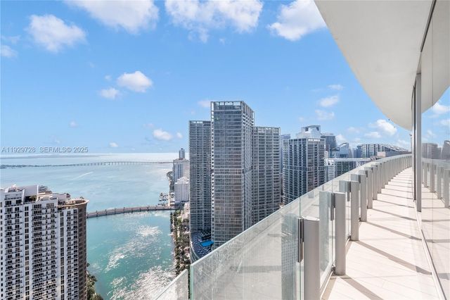 300 Biscayne Blvd Way 4401, Miami, FL 33131