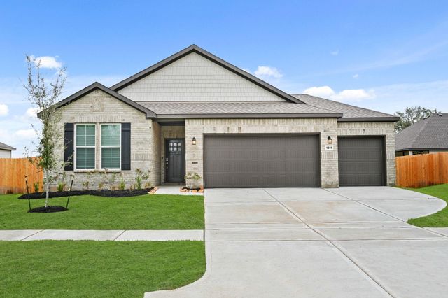 1211 Avenue M, Bay City, TX 77414