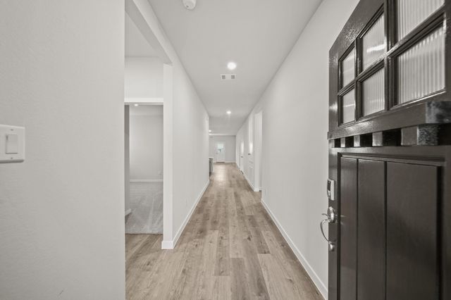 1211 Avenue M, Bay City, TX 77414