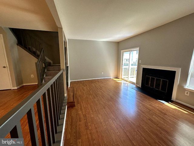 8121 FENWICK CT, Laurel, MD 20707