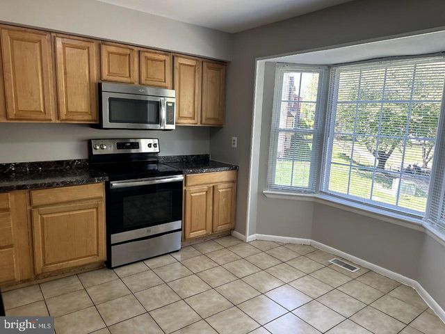 8121 FENWICK CT, Laurel, MD 20707
