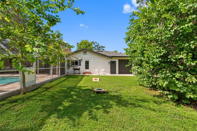 1811 NURSERY ROAD, Clearwater, FL 33764