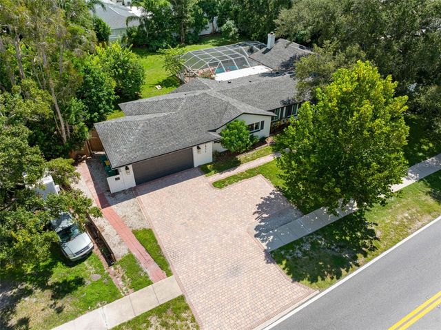 1811 NURSERY ROAD, Clearwater, FL 33764