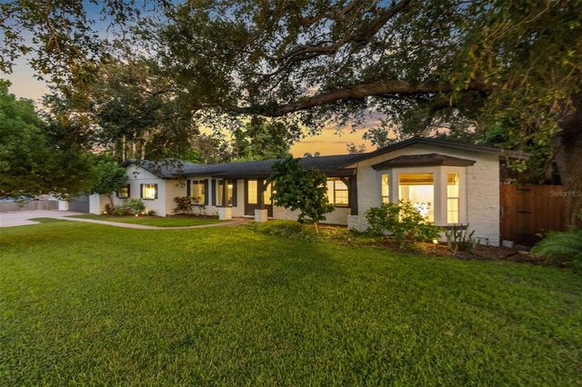 1811 NURSERY ROAD, Clearwater, FL 33764