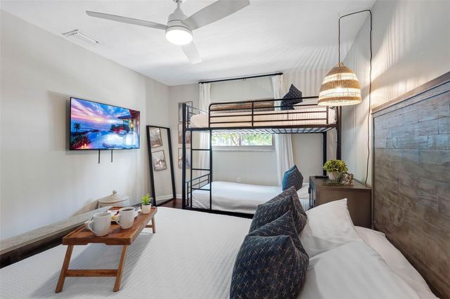 1811 NURSERY ROAD, Clearwater, FL 33764