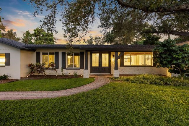 1811 NURSERY ROAD, Clearwater, FL 33764