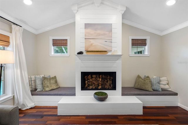 1811 NURSERY ROAD, Clearwater, FL 33764