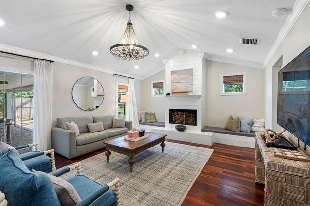 1811 NURSERY ROAD, Clearwater, FL 33764