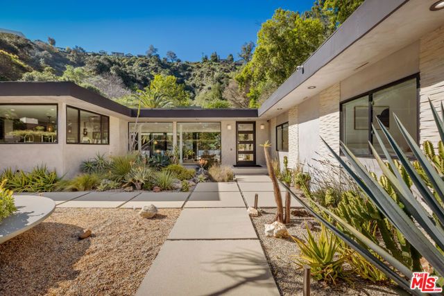 9991 Liebe Drive, Beverly Hills, CA 90210