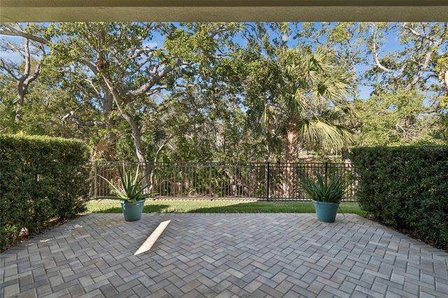 483 HARBOR SPRINGS DRIVE, Palm Harbor, FL 34683
